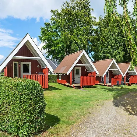 Holiday Iii Semesterbostad *
